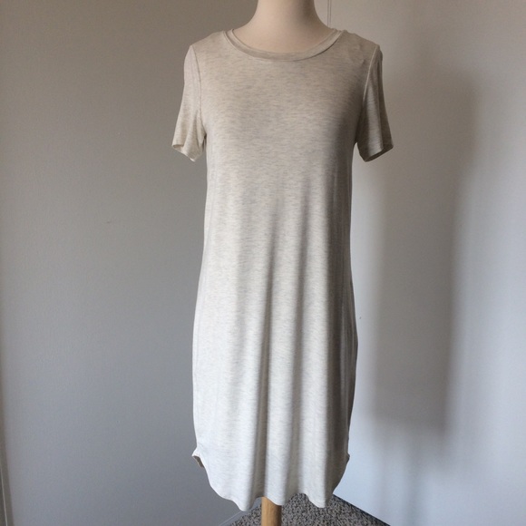 fleur bleue Dresses & Skirts - 🍃 Fleury Bleue T-Shirt Dress